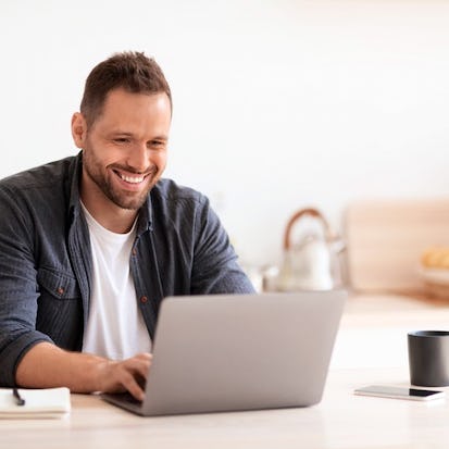 مهندس Meta لقواعد البيانات
