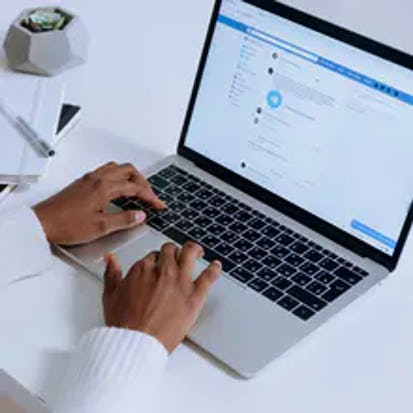 Cómo encontrar intereses de la audiencia con Meta Business