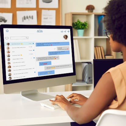 Get Started with Messaging & Collaboration Apps: Teams/Zoom