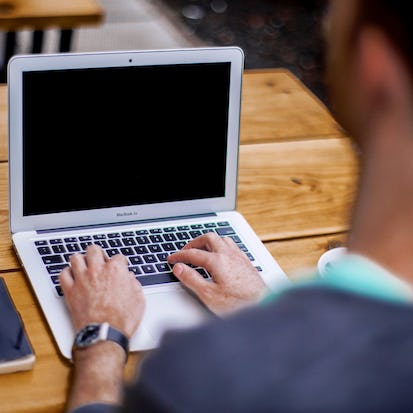 Usar fórmulas y funciones básicas en Microsoft Excel