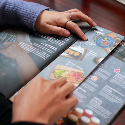 Crea folletos con Canva