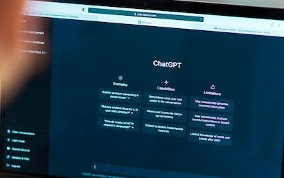 Prompt Engineering Generative AI for Marketing & Advertising